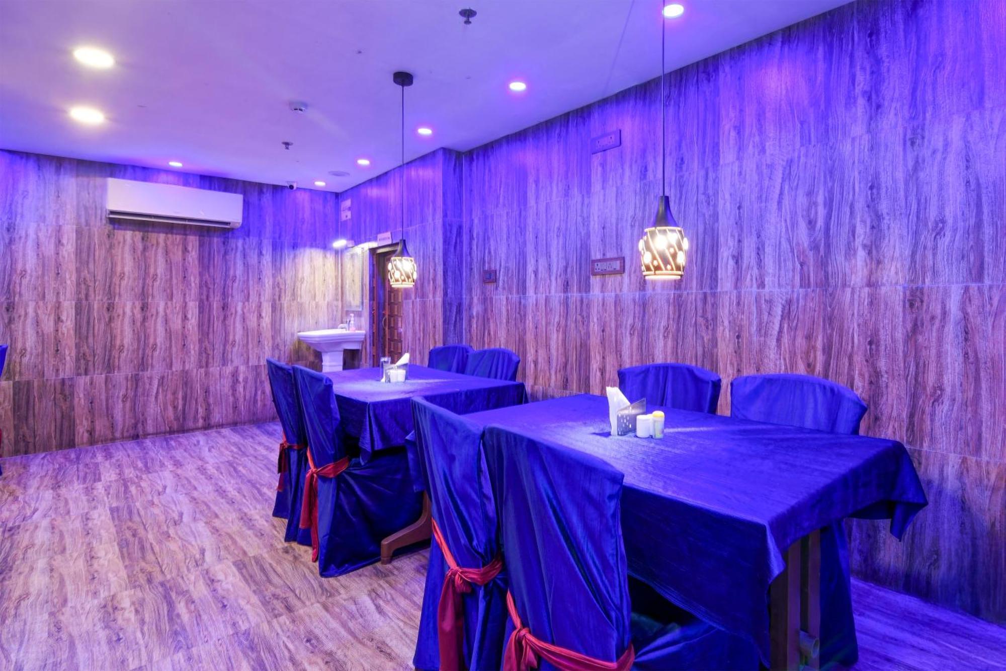 Super Townhouse Vip Road Formerly The Sky 콜카타 외부 사진